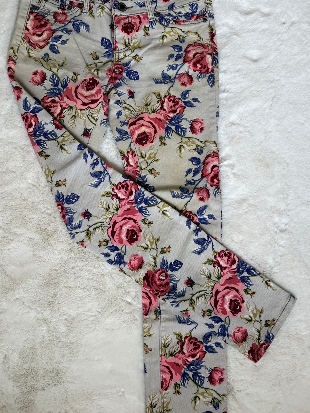 Floral Print Skinny Jeans - Pink Rose on Light Gray